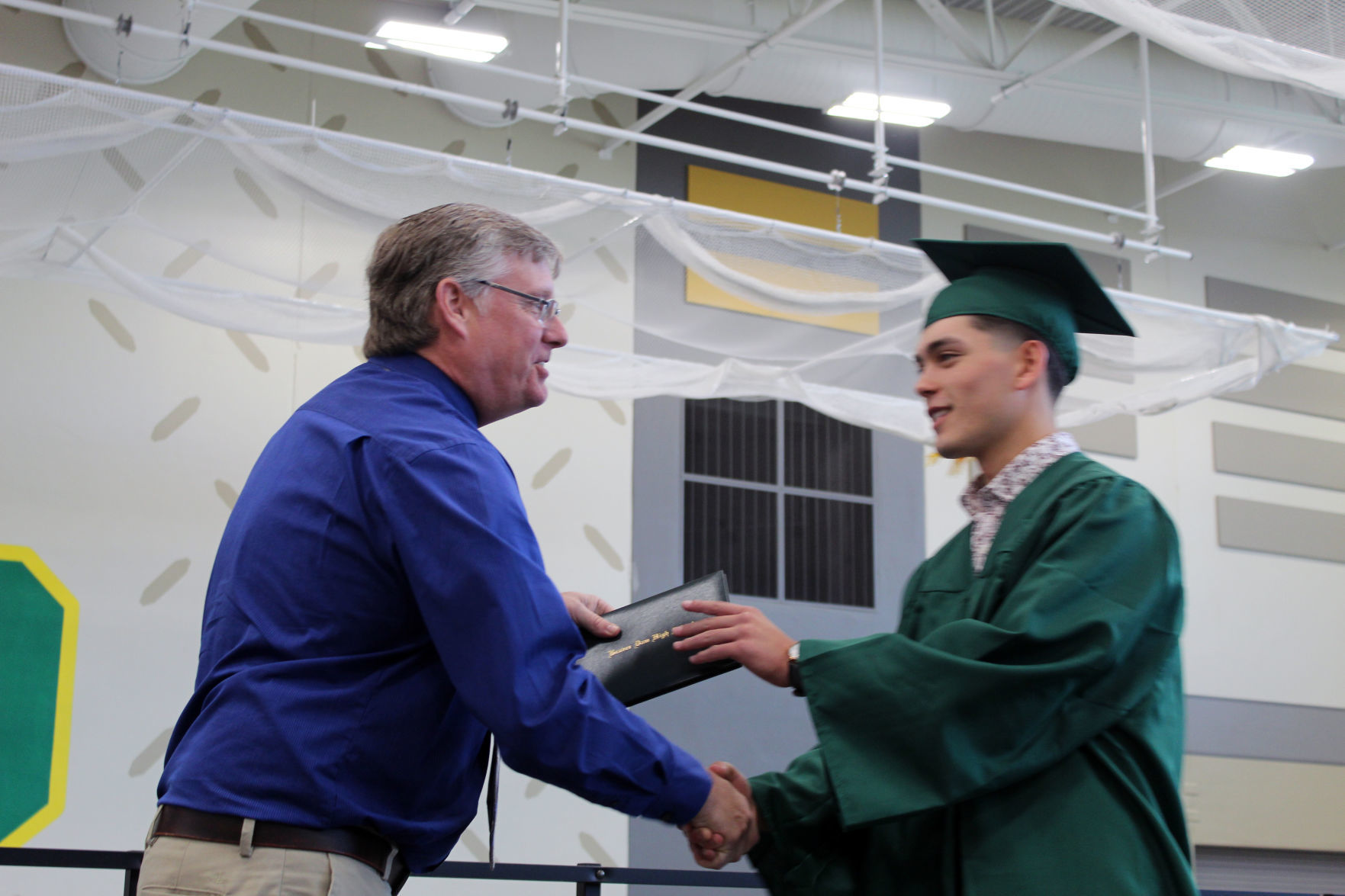 060219-ctzn-news-bd-grad070.jpg